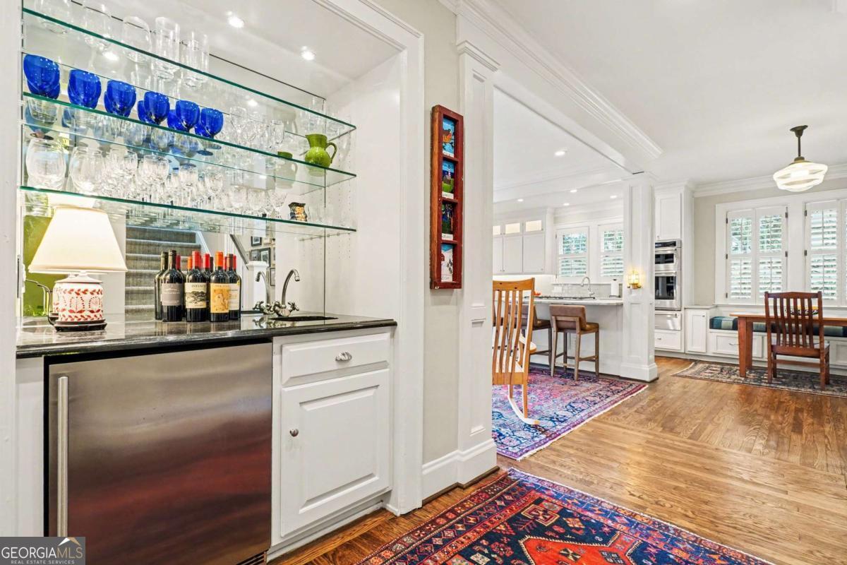 1528 N Highland Avenue NE Avenue