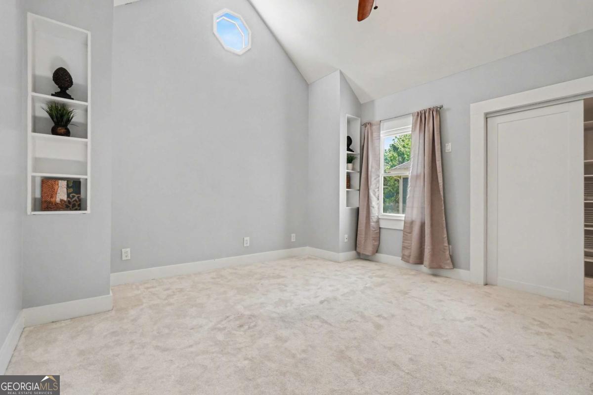 308 Harden Street SE