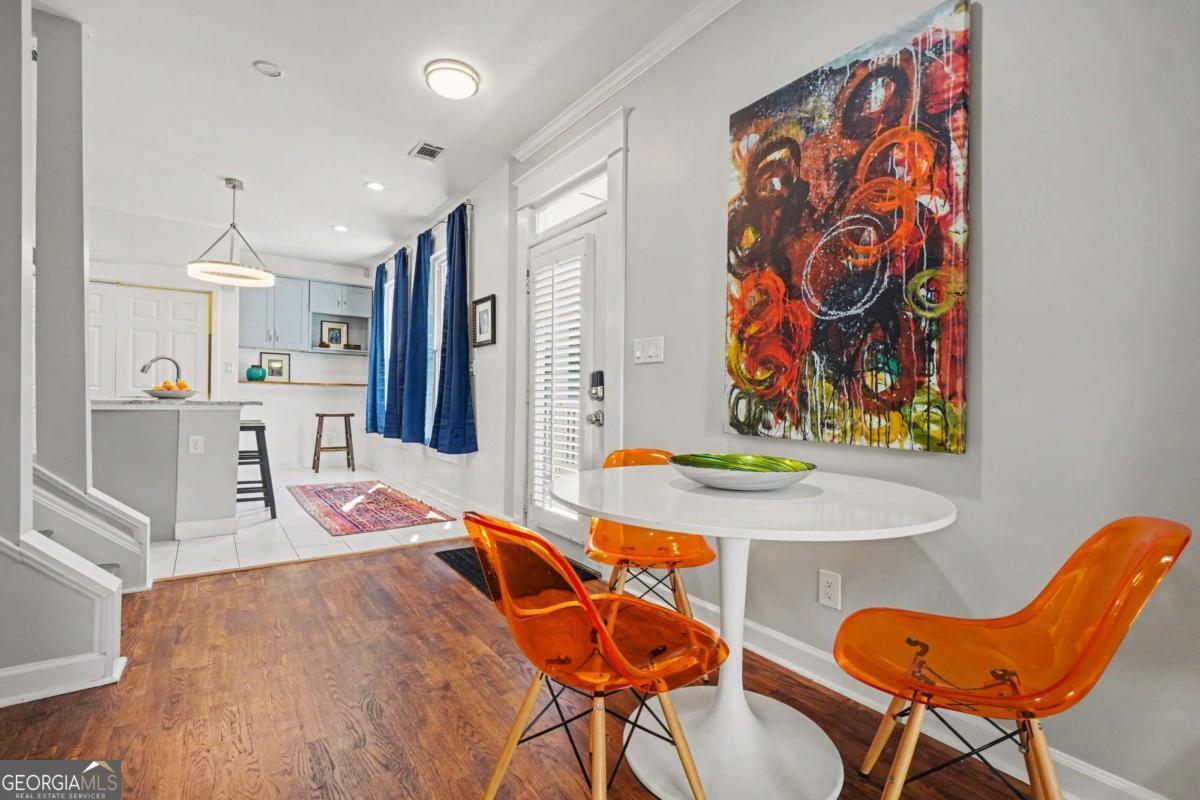 308 Harden Street SE