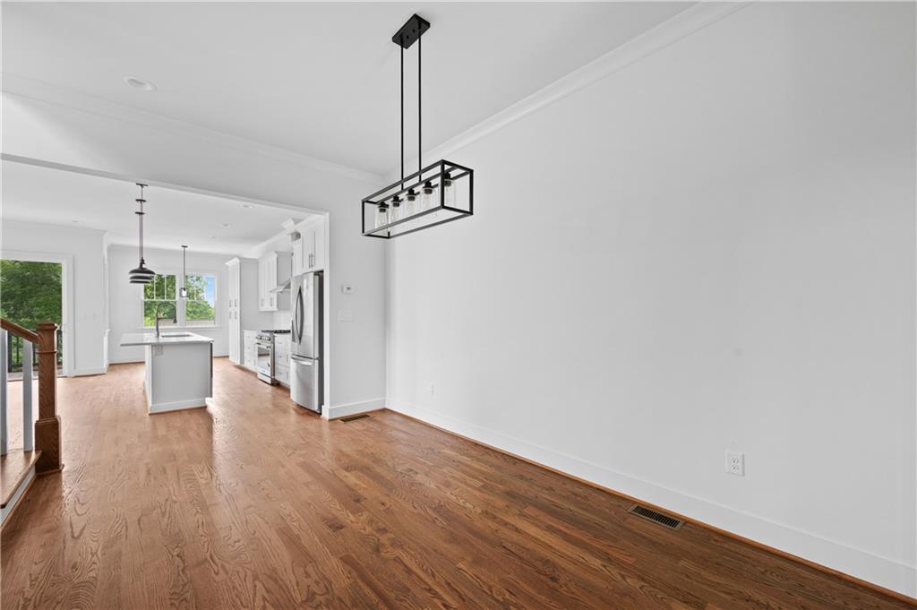 965 Boulevard SE Unit A