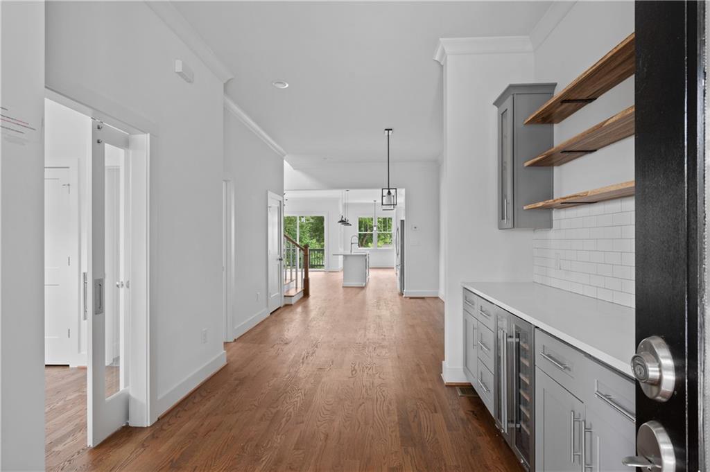 965 Boulevard SE Unit A