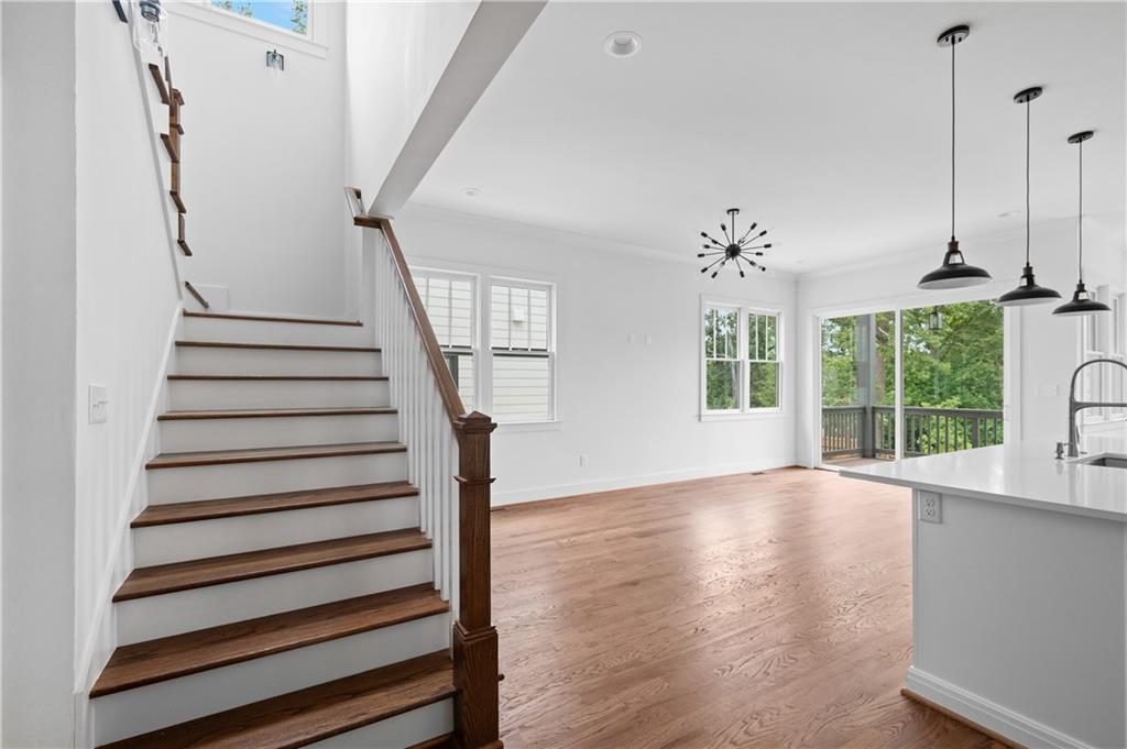 965 Boulevard SE Unit A