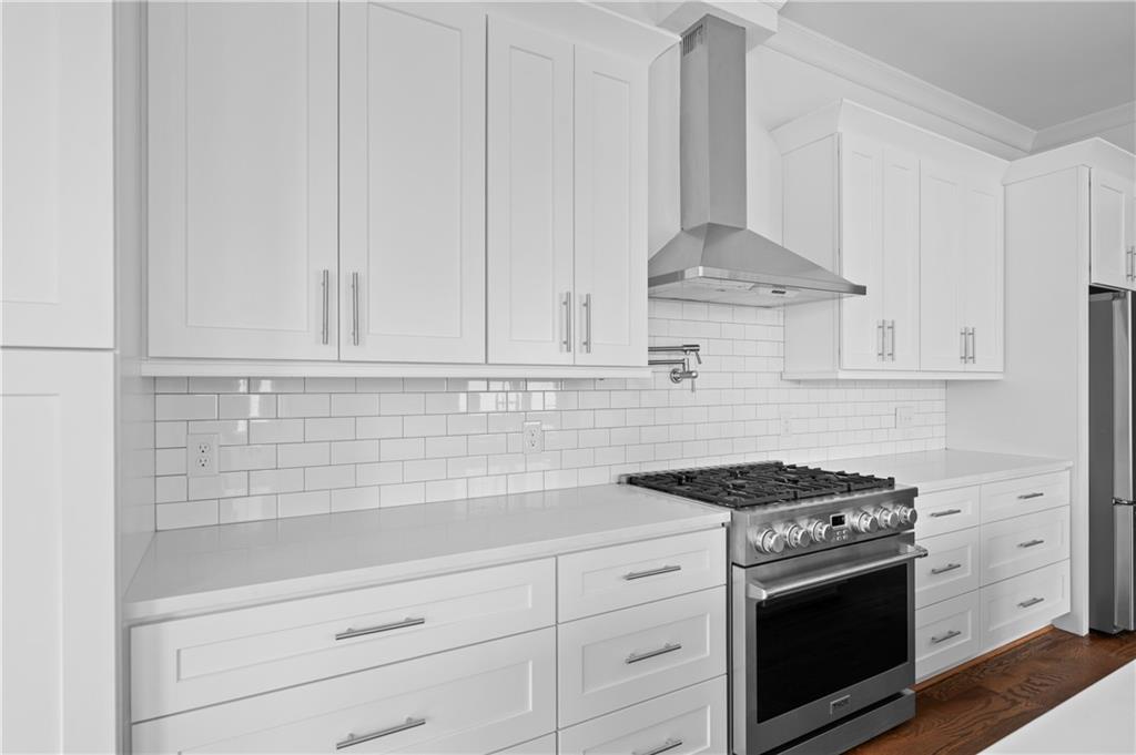 965 Boulevard SE Unit A