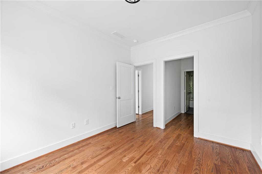 965 Boulevard SE Unit A