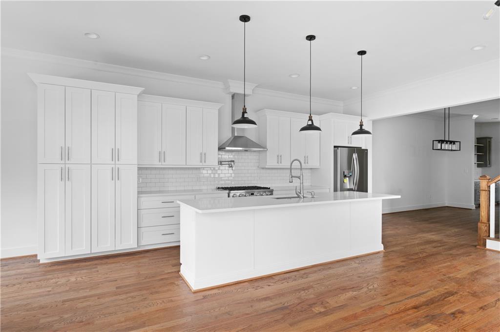 965 Boulevard SE Unit A