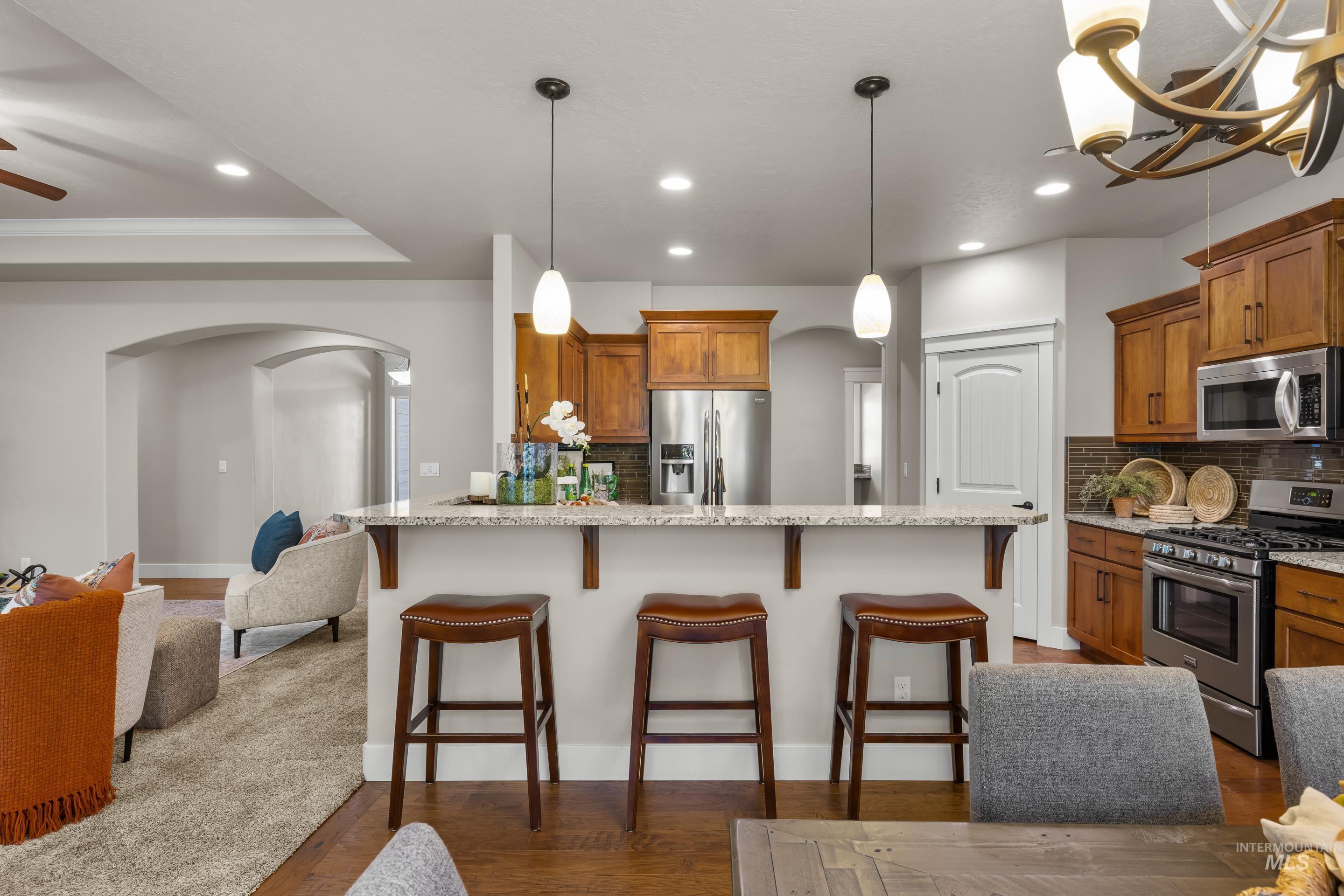 5822 Saguaro Hills Pl