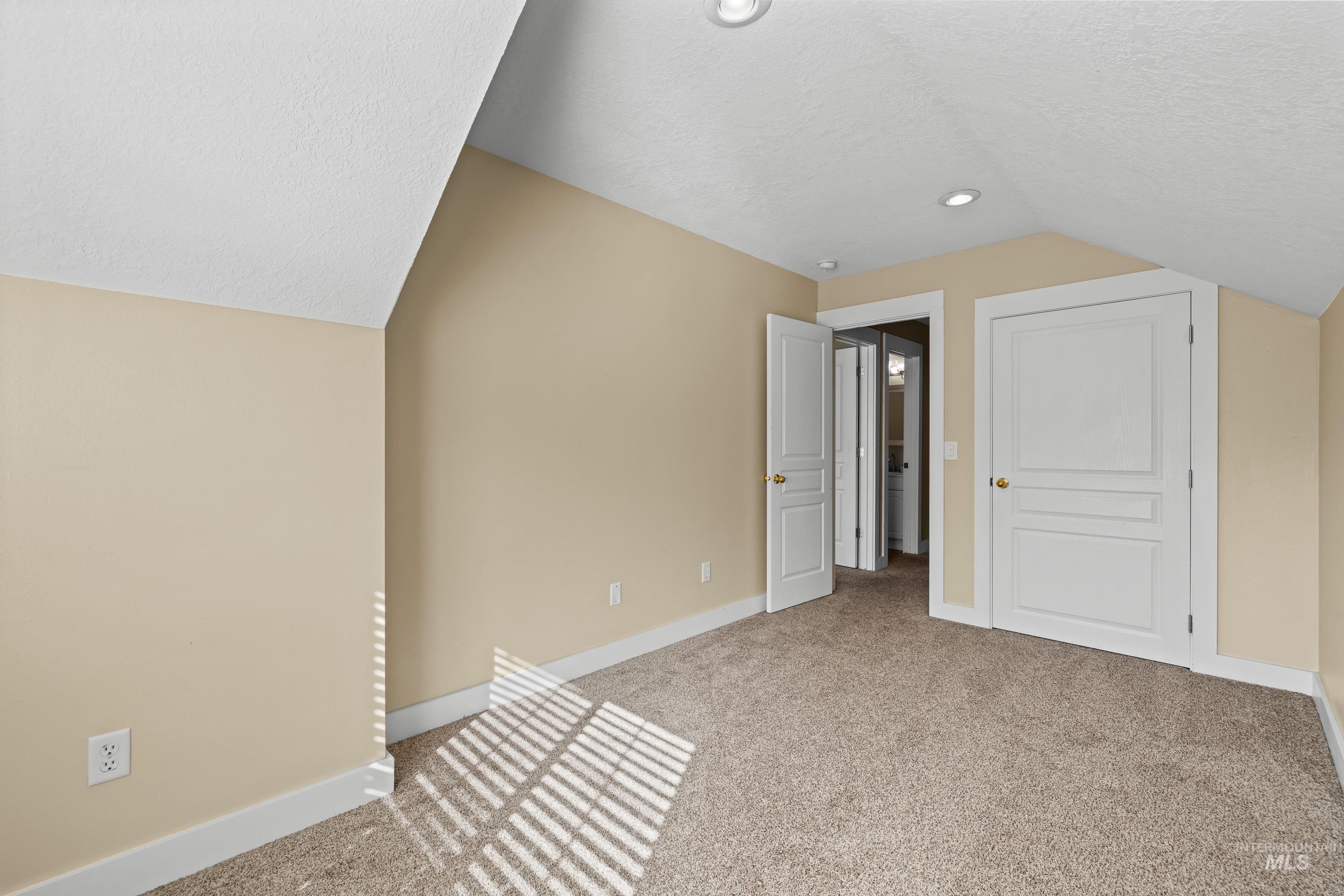 14554 W Woodspring Dr