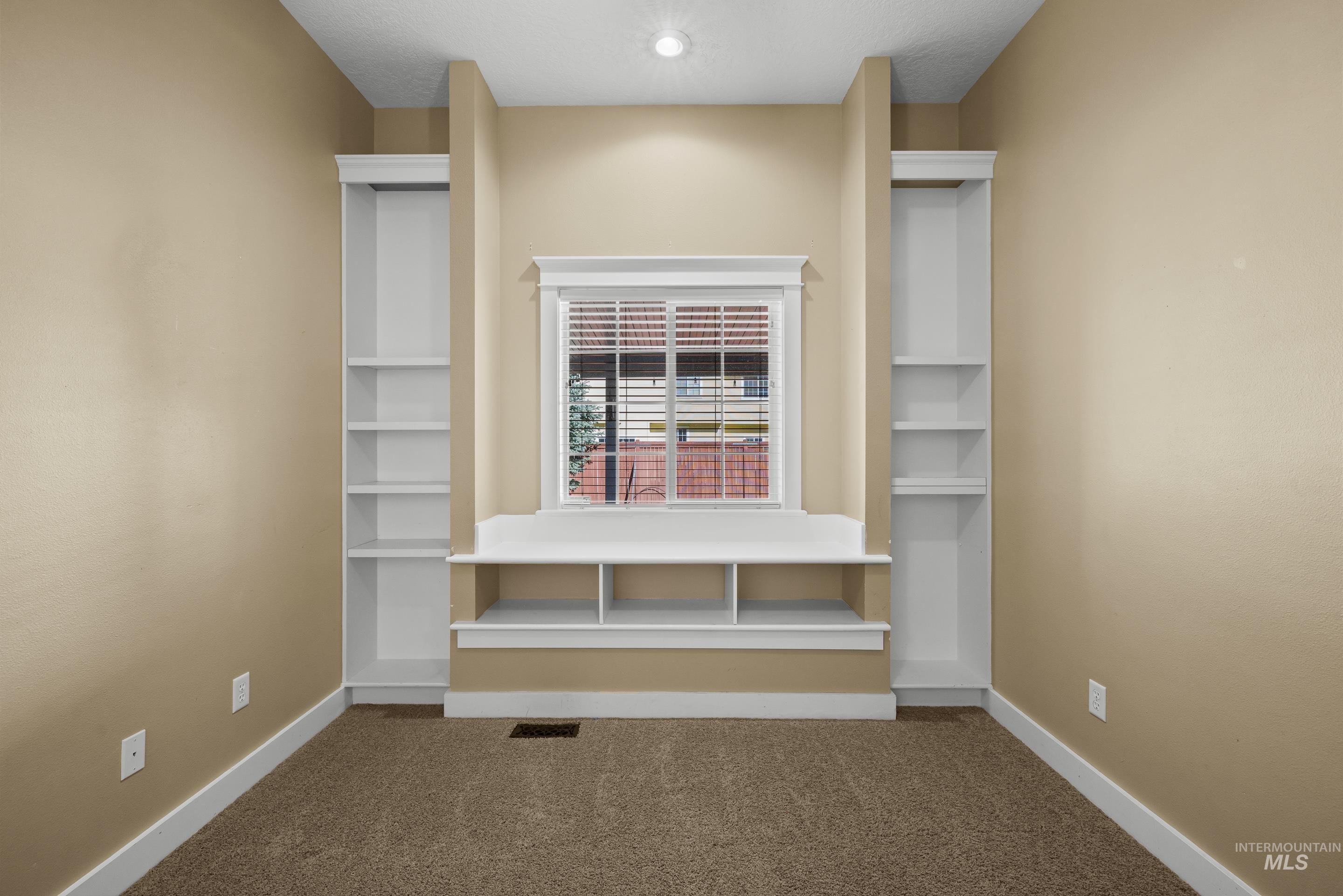 14554 W Woodspring Dr