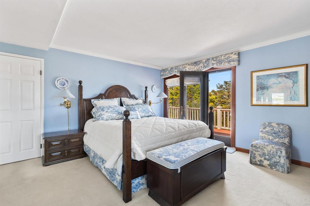 2193 Harbour Heights Road