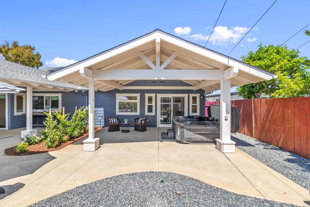 5183 El Arbol Drive