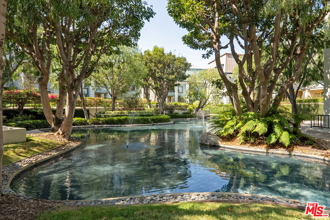 10100 Empyrean Way Unit: 101
