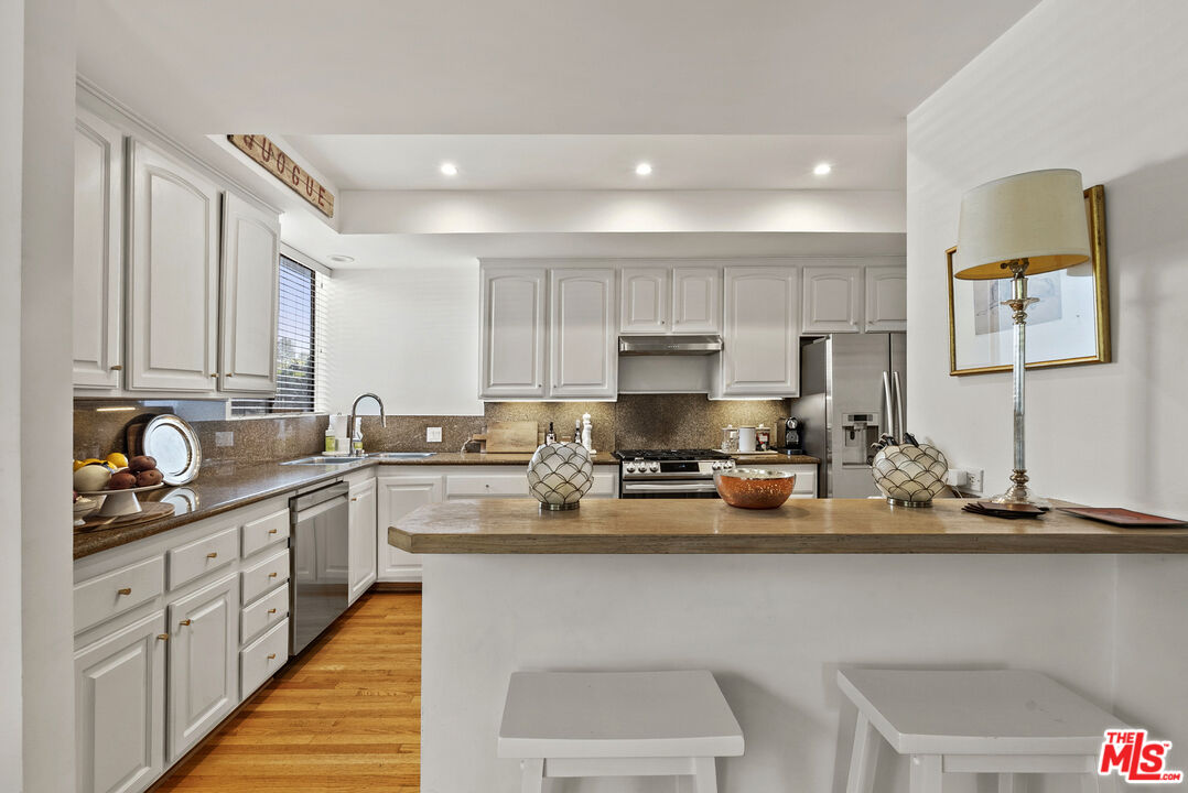 12115 San Vicente Blvd Unit: 111