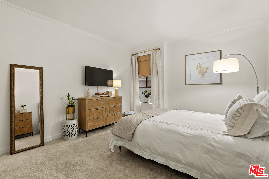 12115 San Vicente Blvd Unit: 111