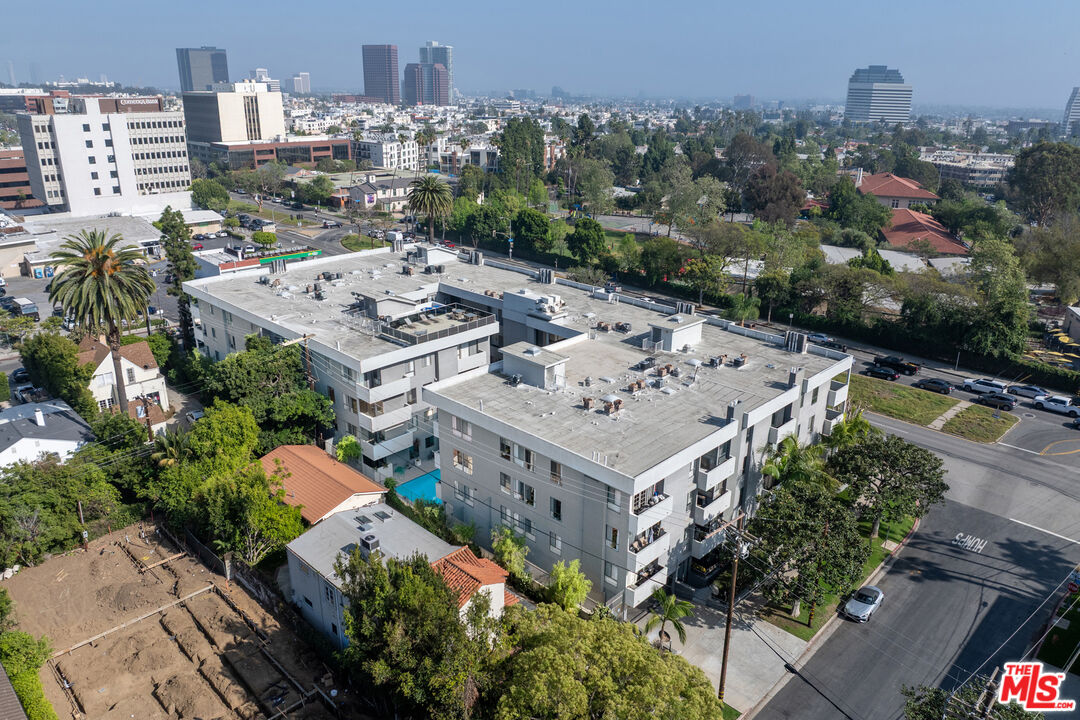 12115 San Vicente Blvd Unit: 111