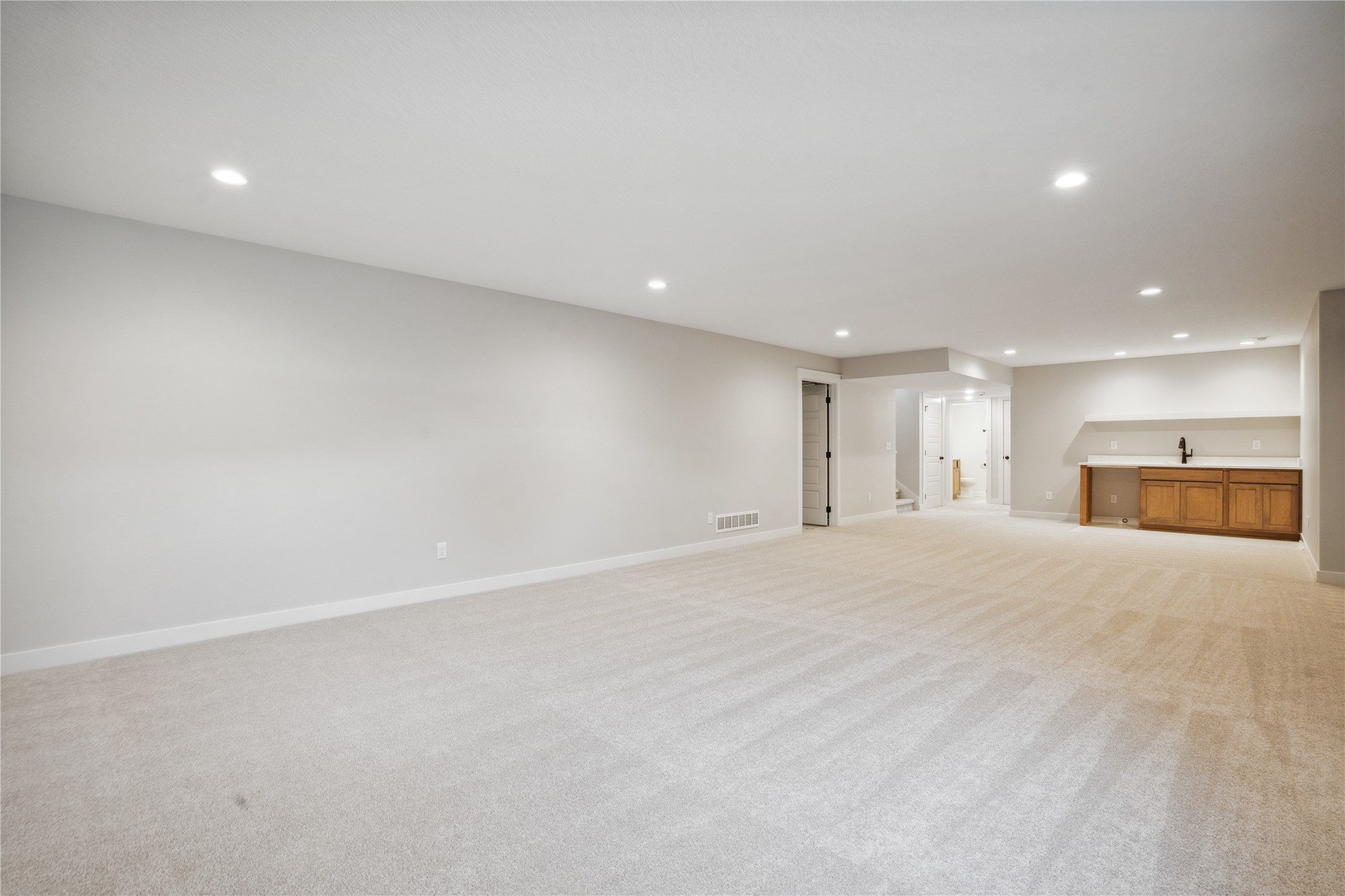 325 NW Woodmoor Drive