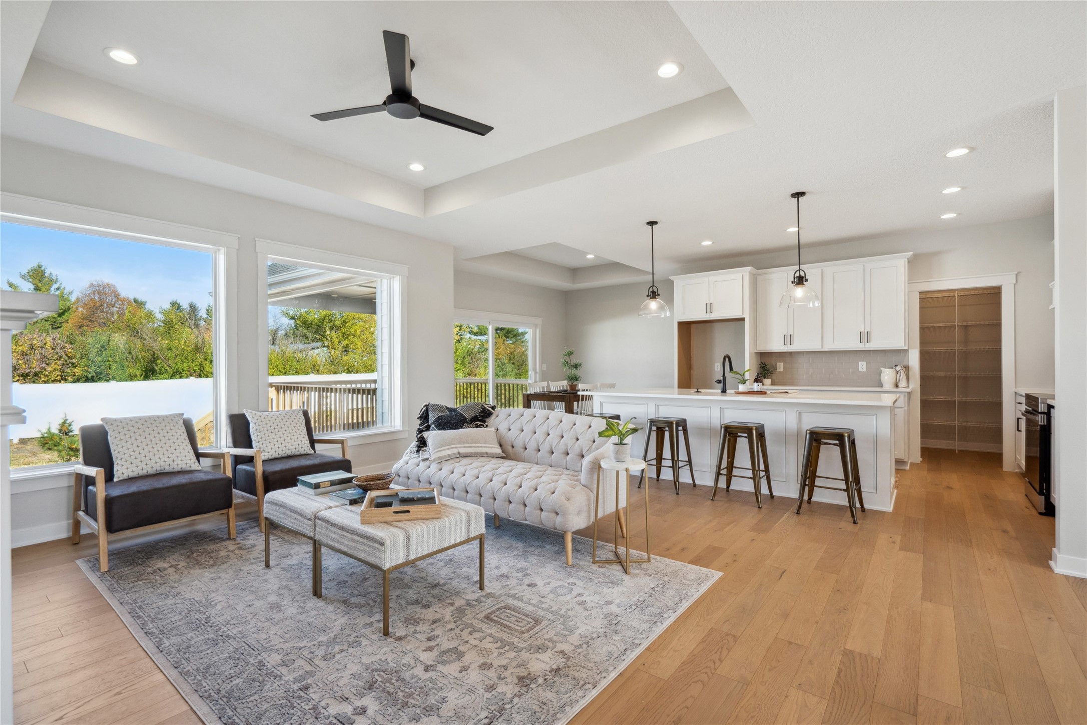 325 NW Woodmoor Drive