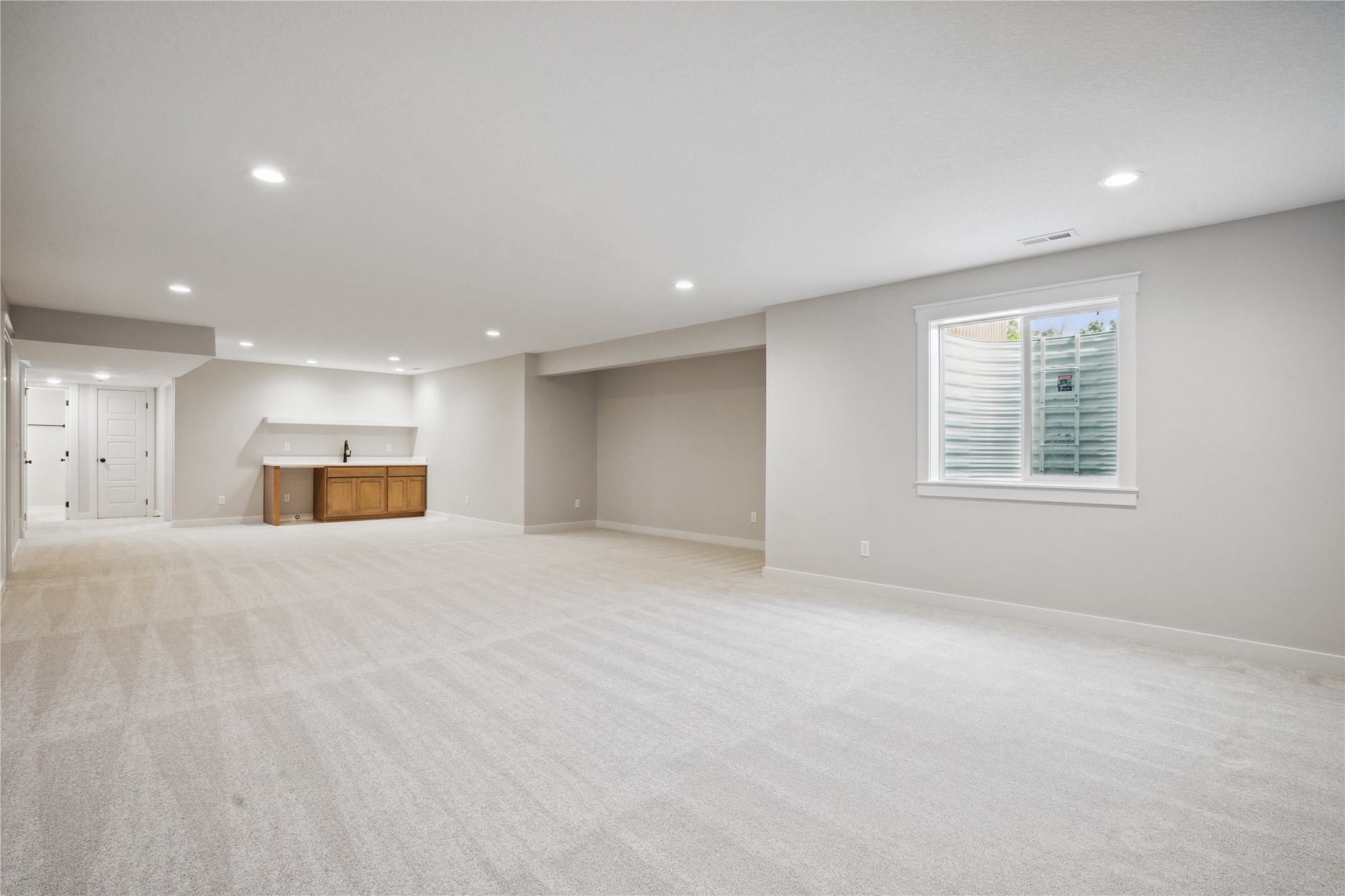 325 NW Woodmoor Drive