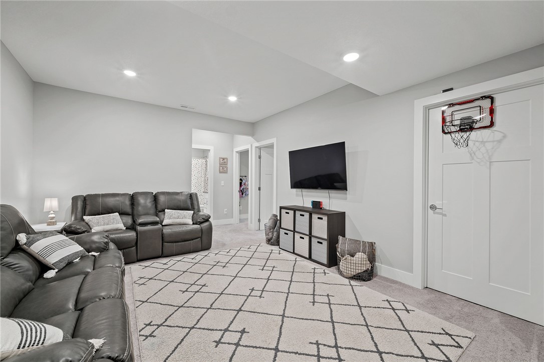 2800 Yordi Drive