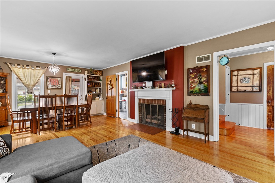 710 W Green Street