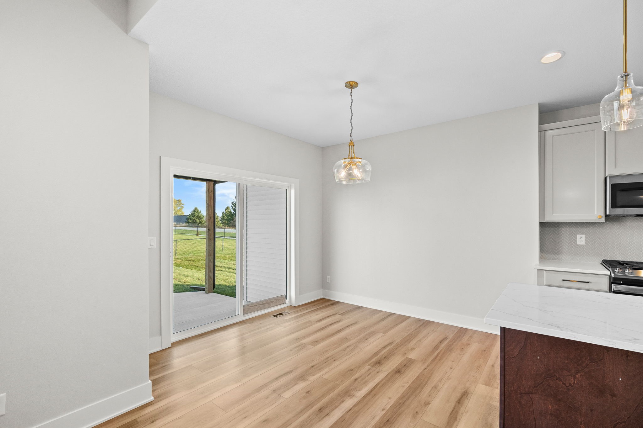 601 Oak Court