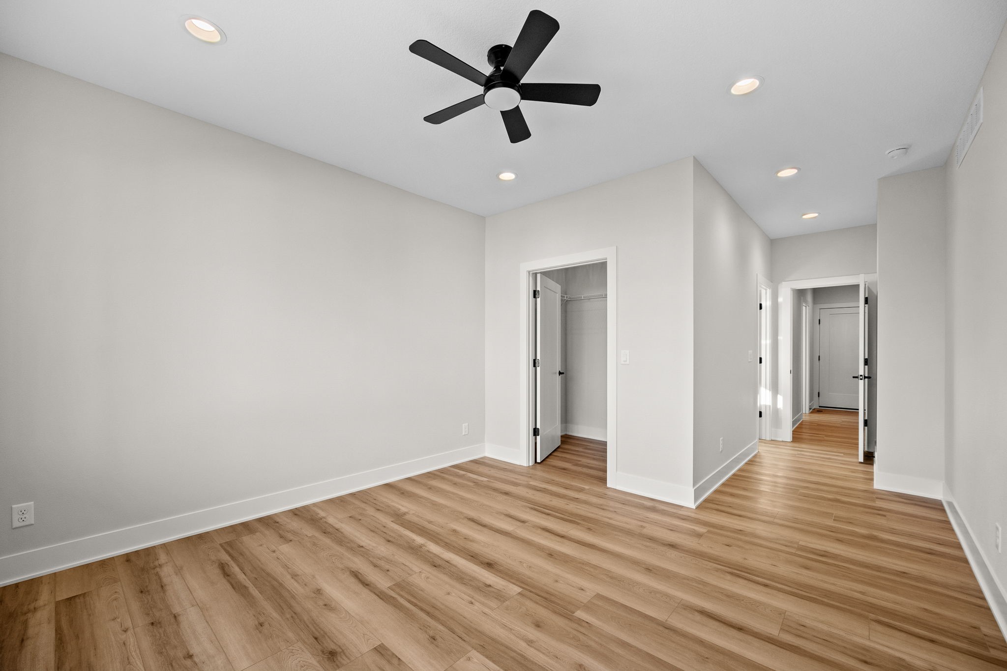 601 Oak Court