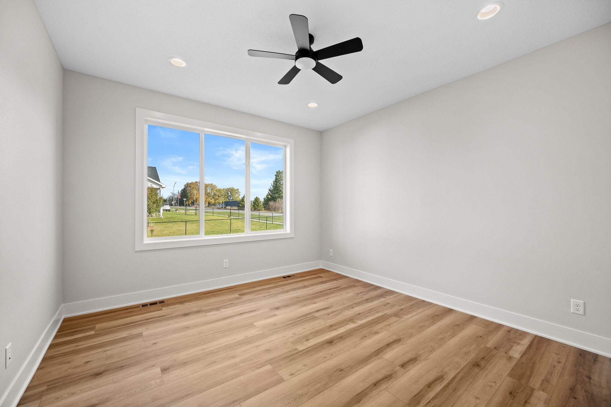 601 Oak Court