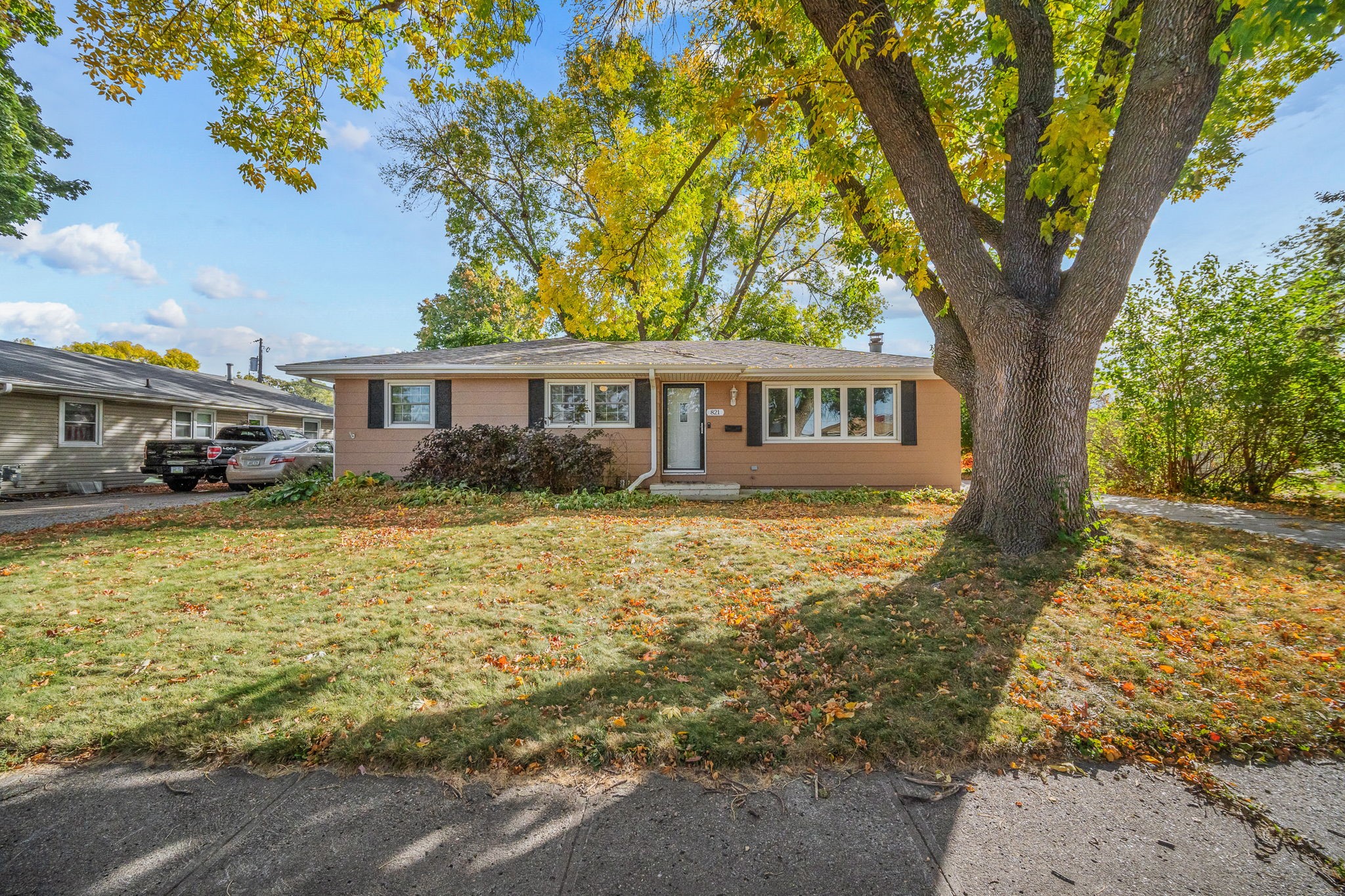 821 SE Belmont Drive