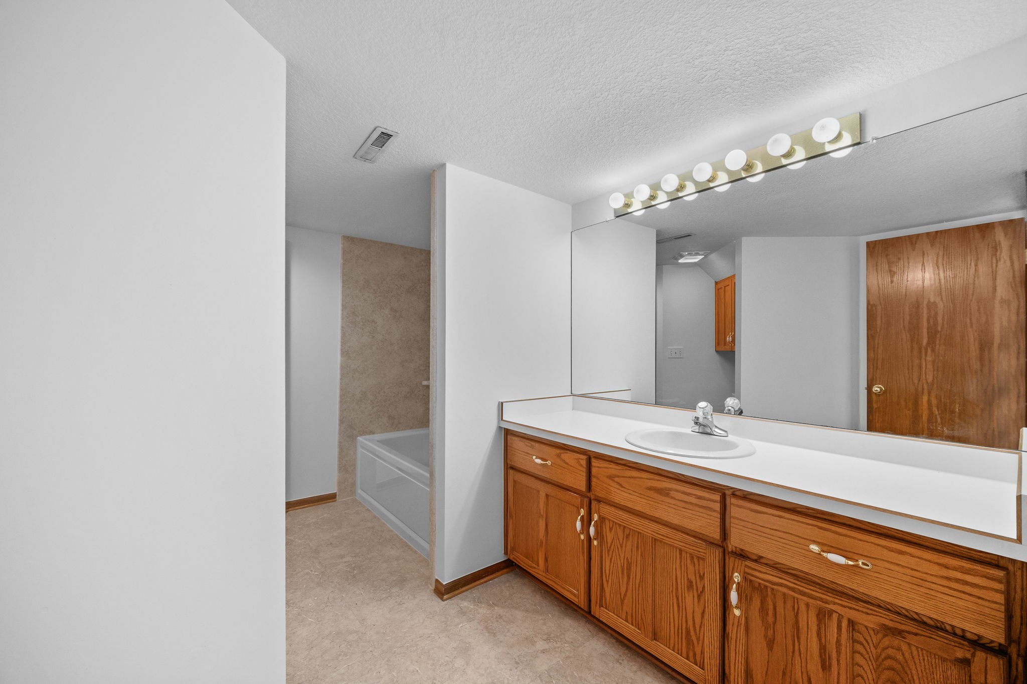 1501 NW Northwood Drive