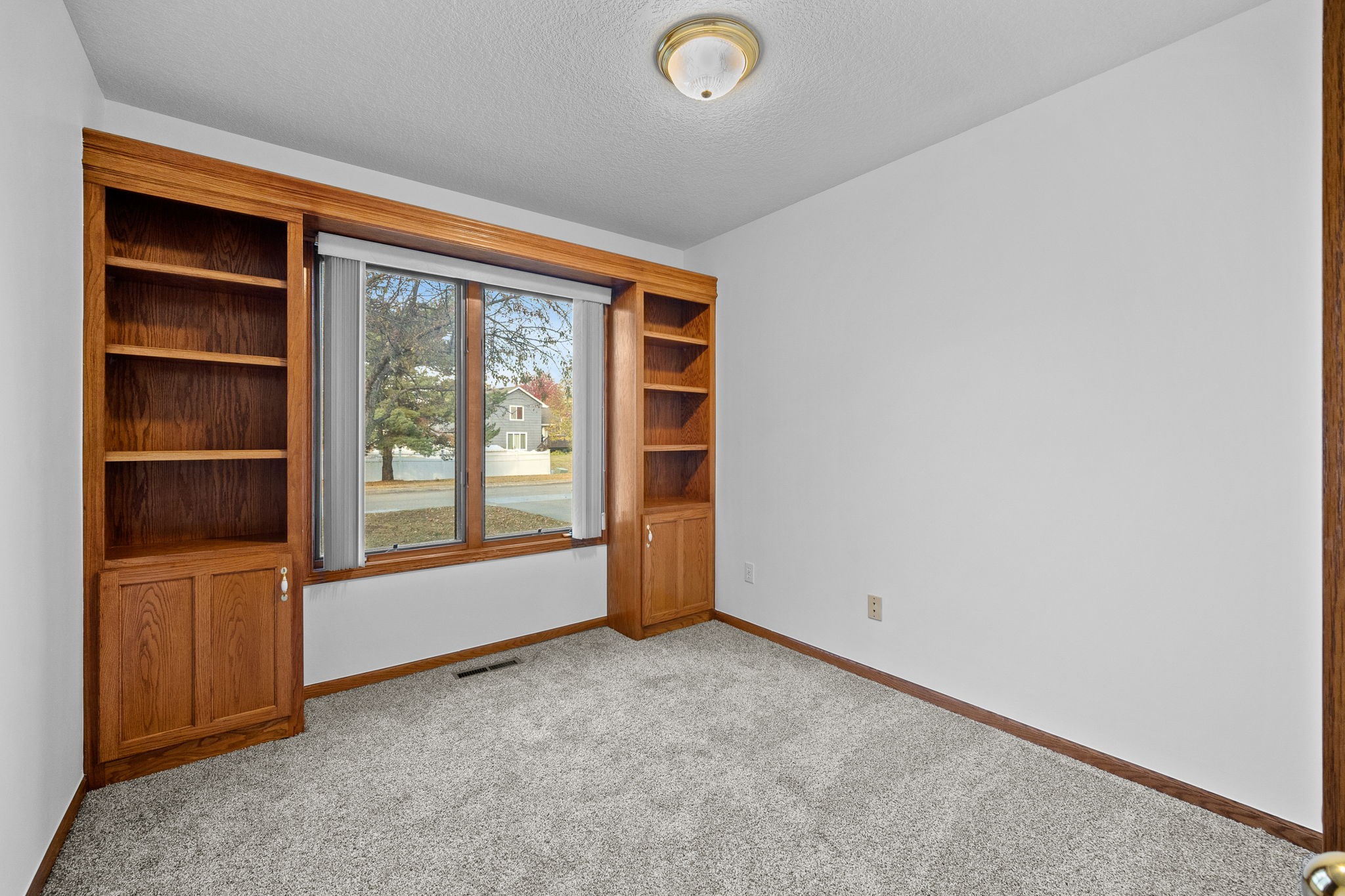 1501 NW Northwood Drive