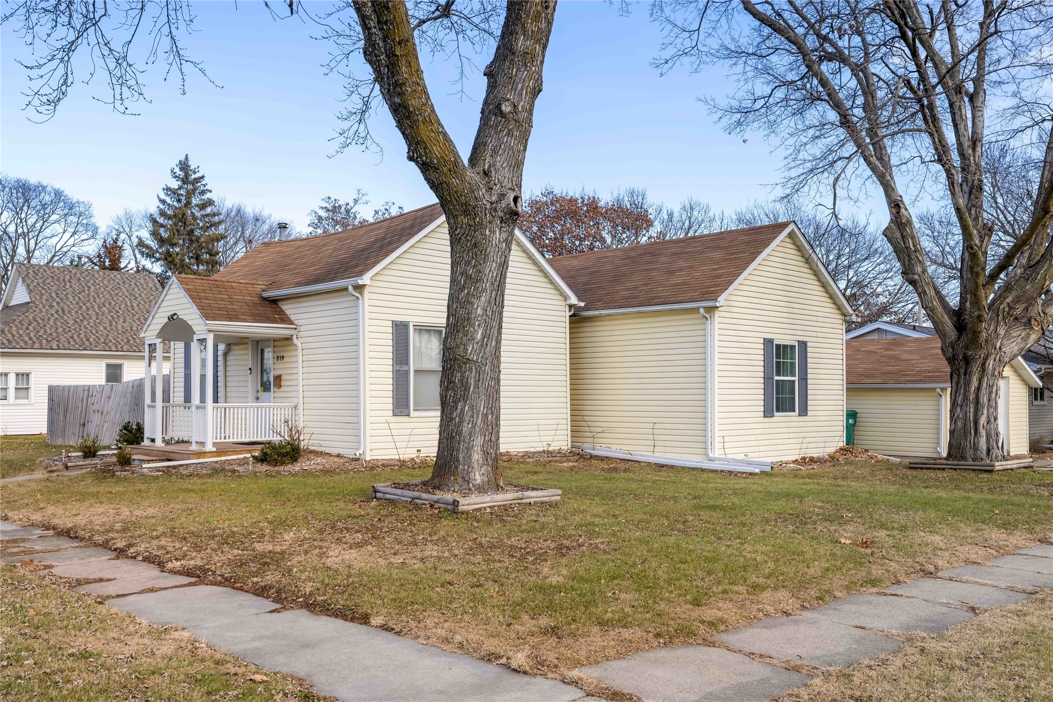 310 S 3rd Street