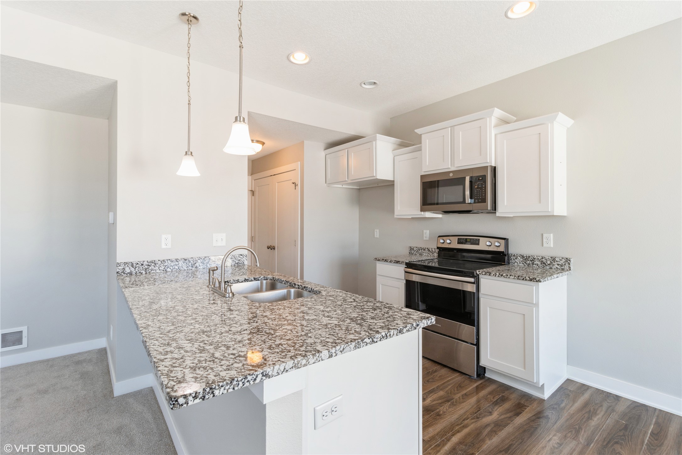 242 Red Oak Court
