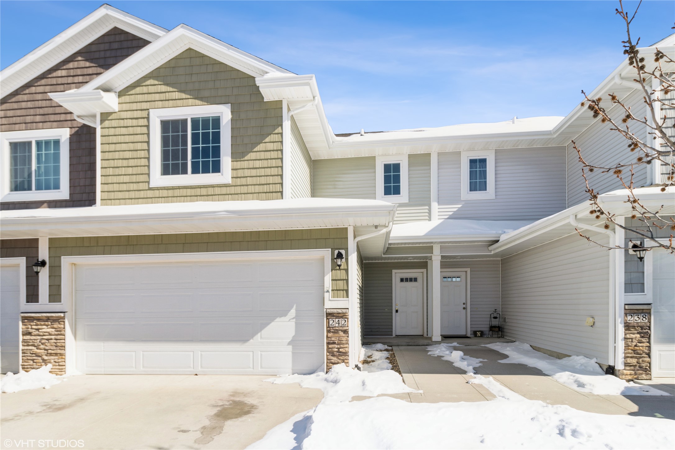 242 Red Oak Court