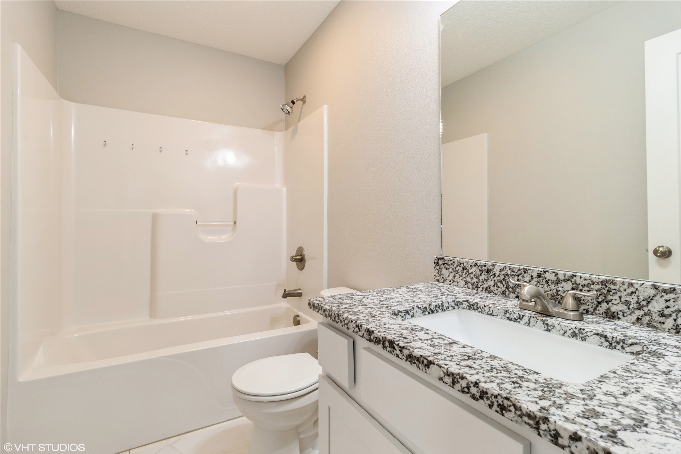 242 Red Oak Court
