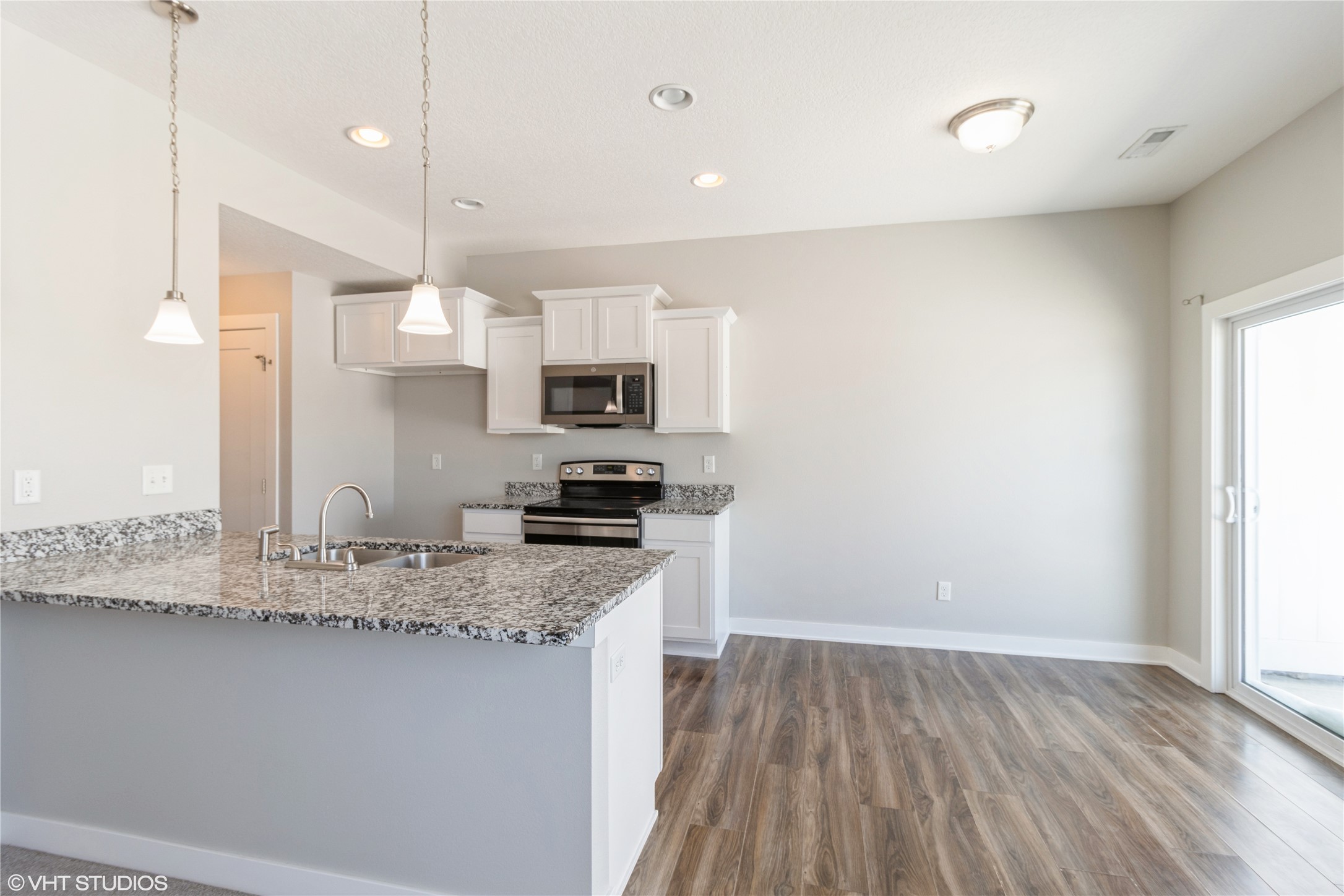 242 Red Oak Court
