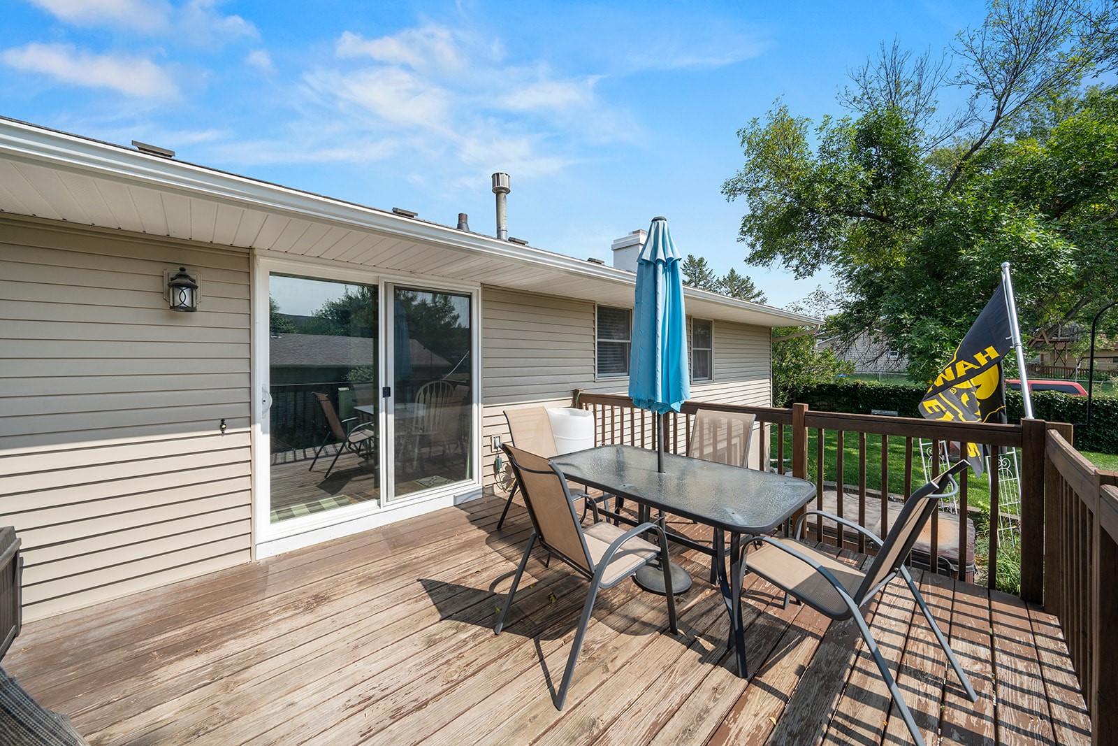 808 Ashwood Drive