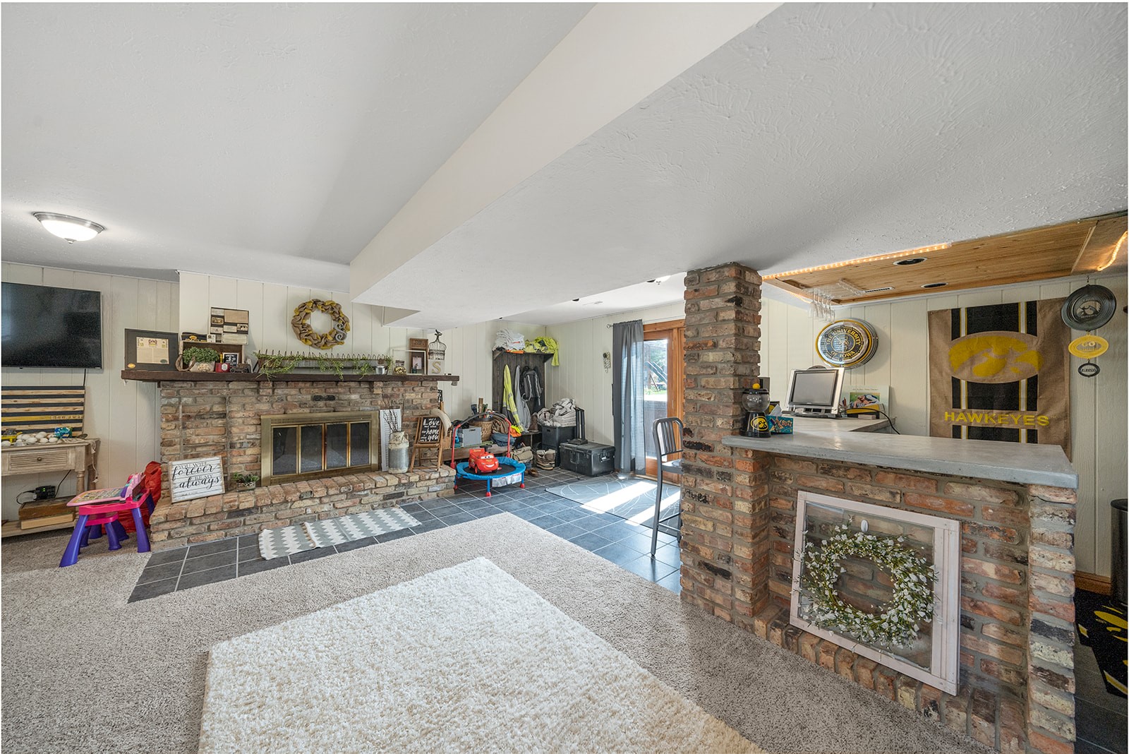 808 Ashwood Drive
