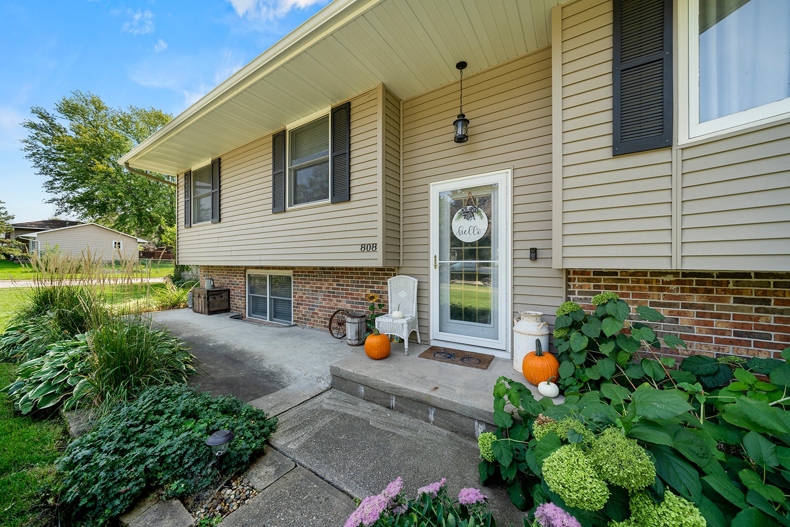 808 Ashwood Drive