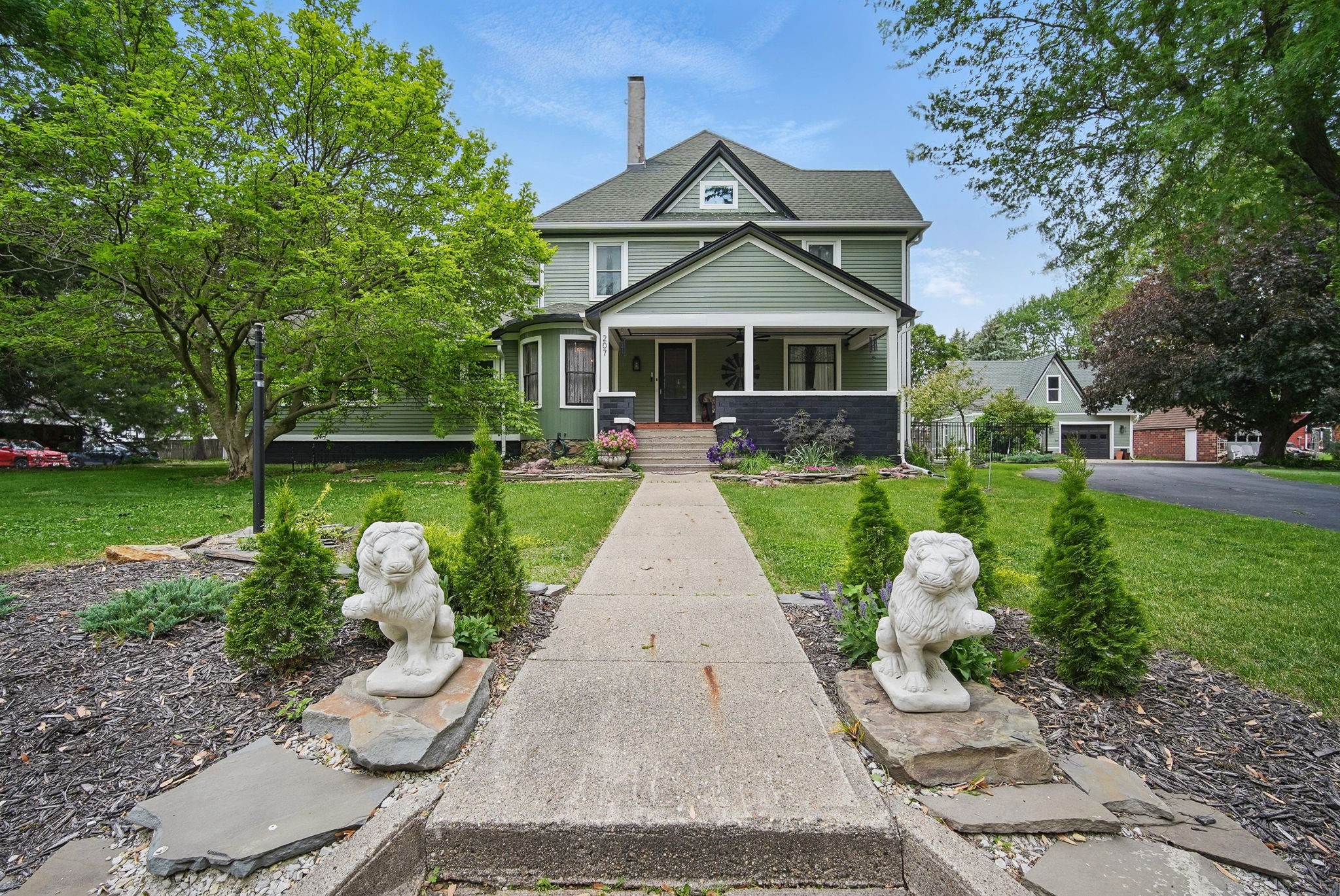 207 Kellogg Avenue