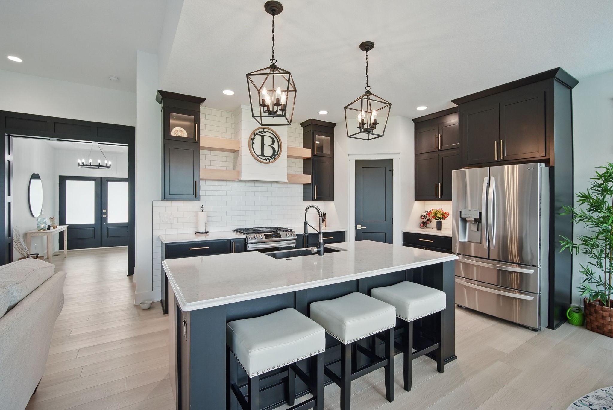 2216 Timberview Drive
