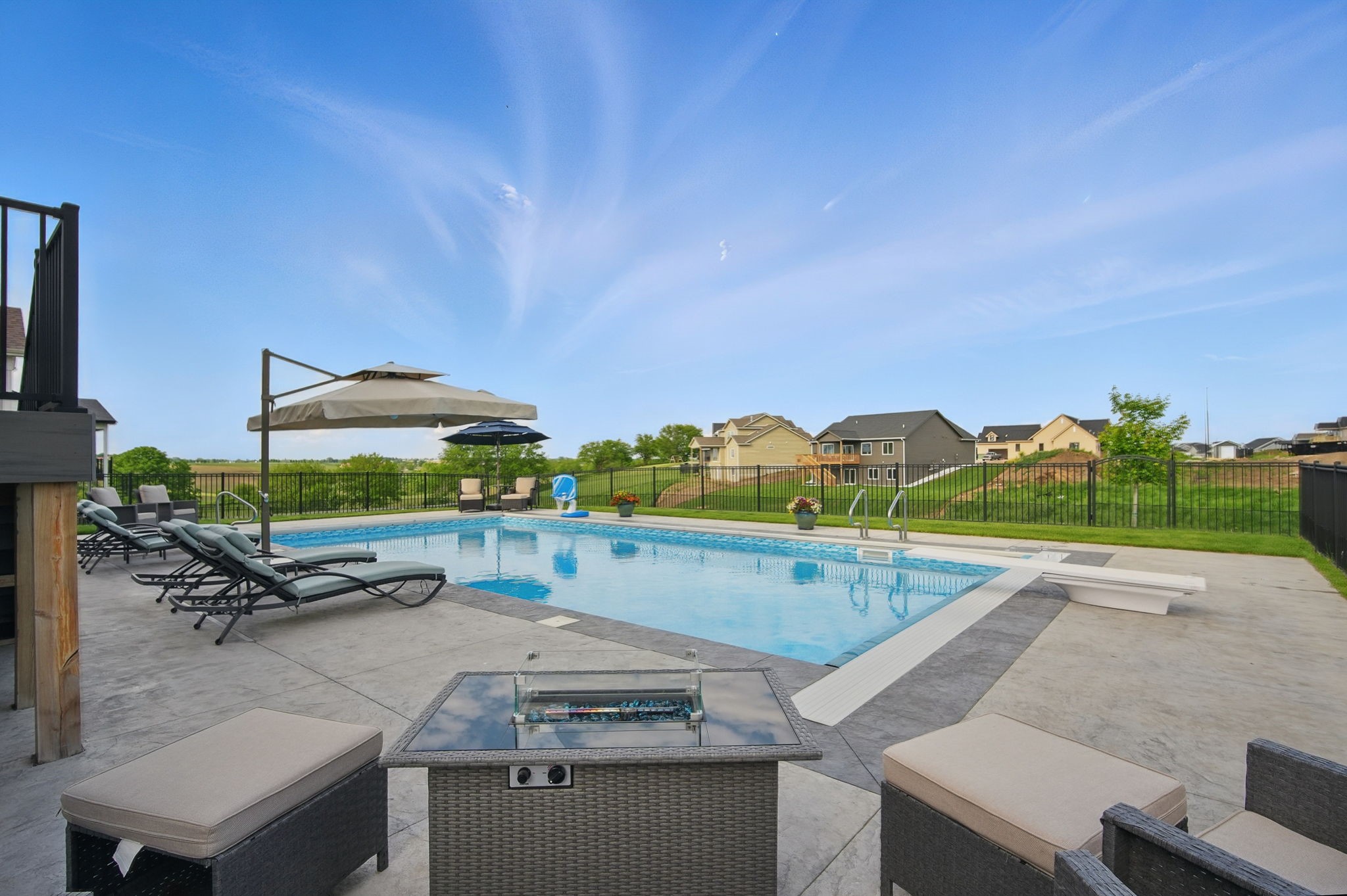 2216 Timberview Drive