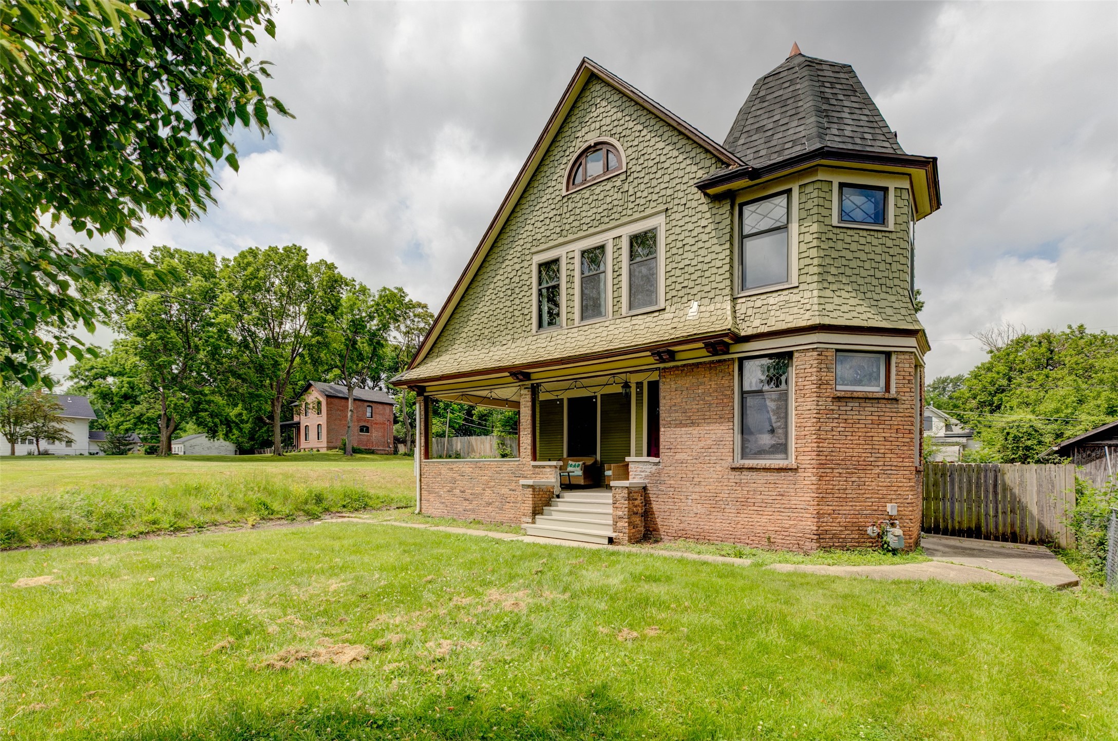 1530 9th Street