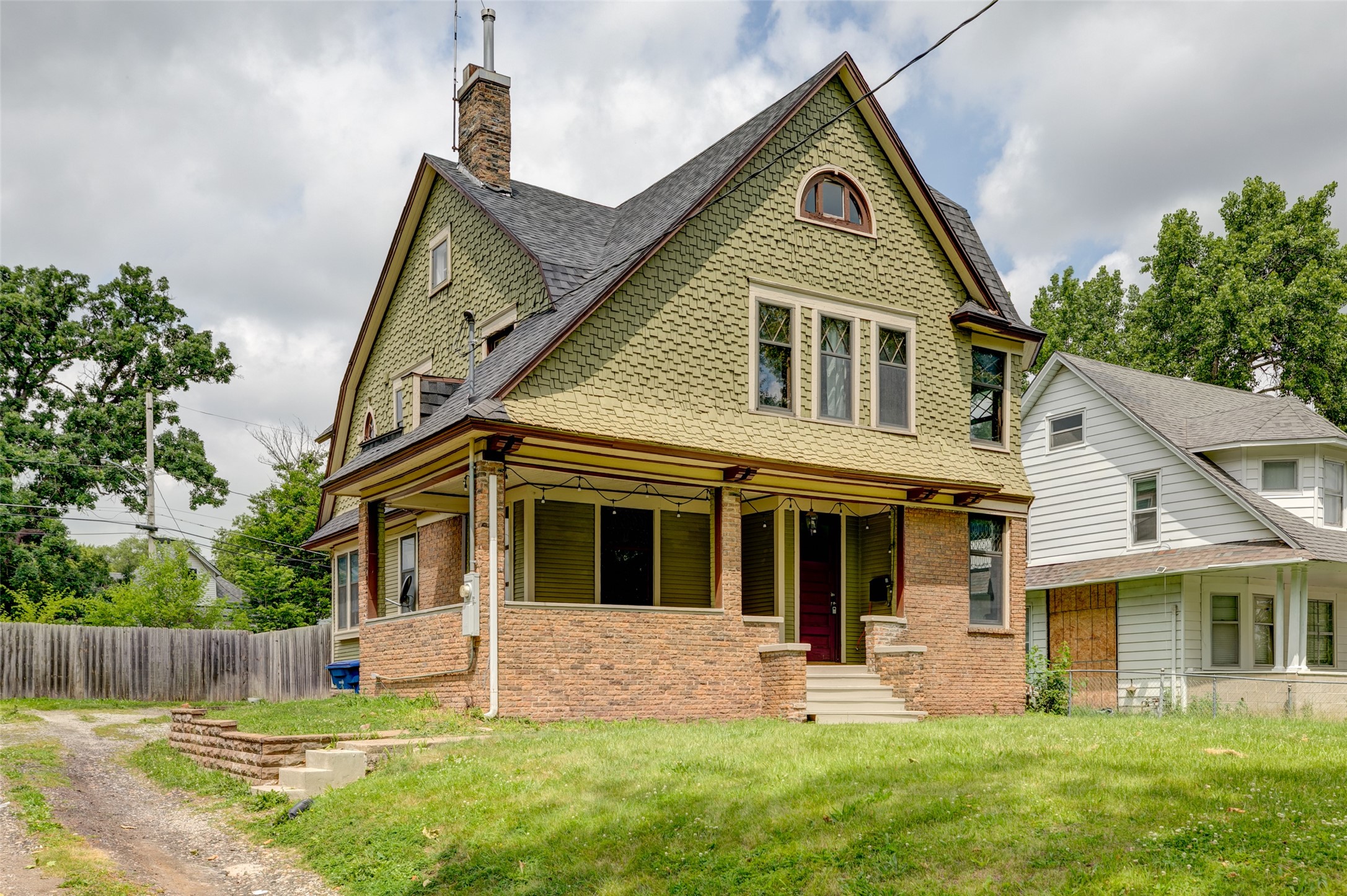 1530 9th Street