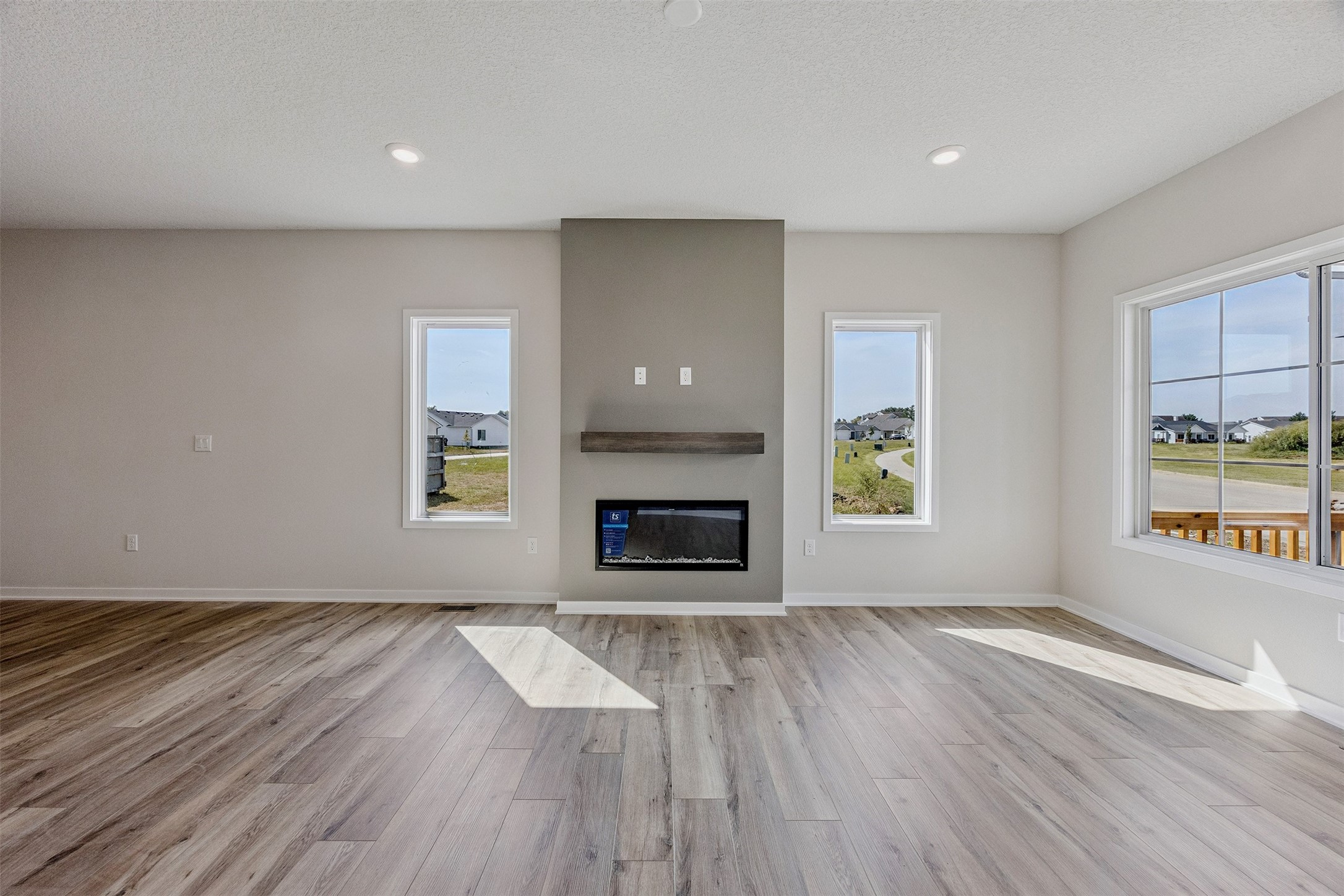 932 Sawgrass Drive
