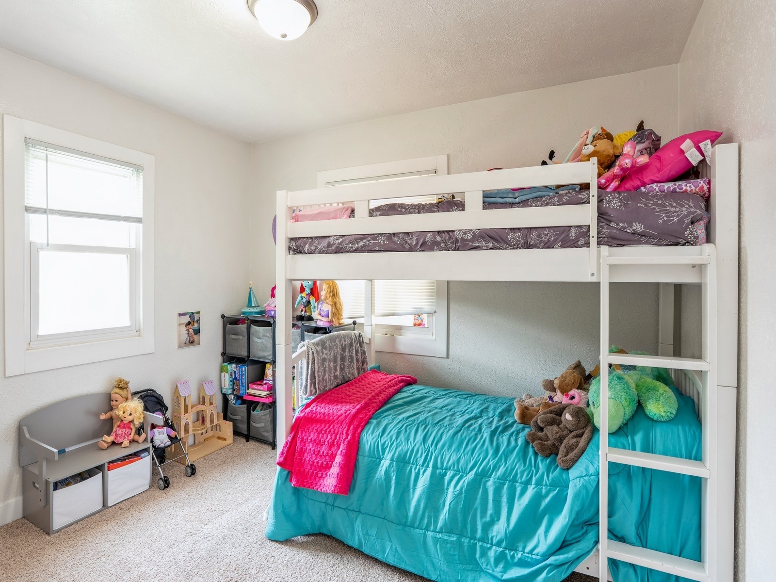 204 & 204 1/2 E 4th Avenue