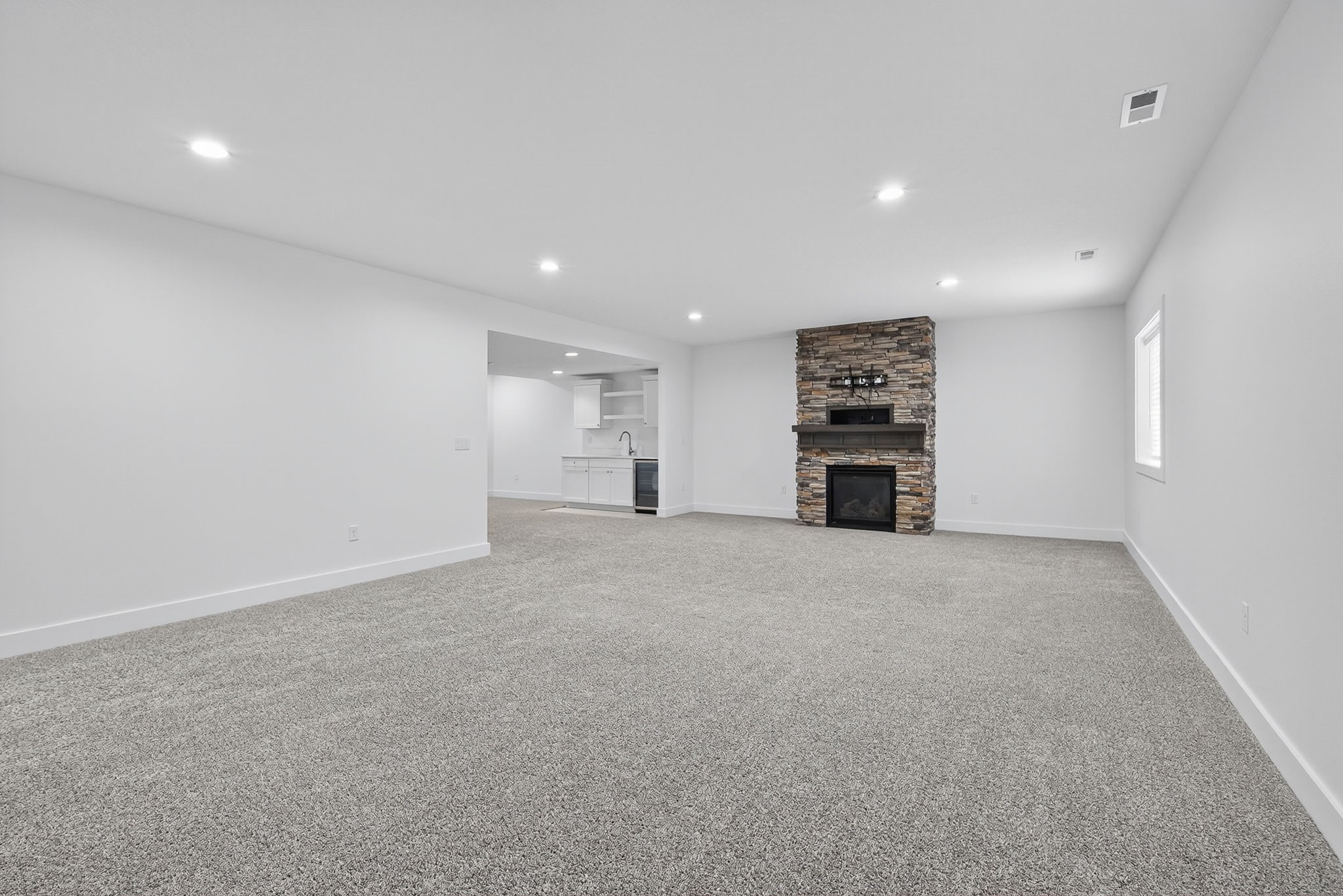 9322 Bellflower Lane