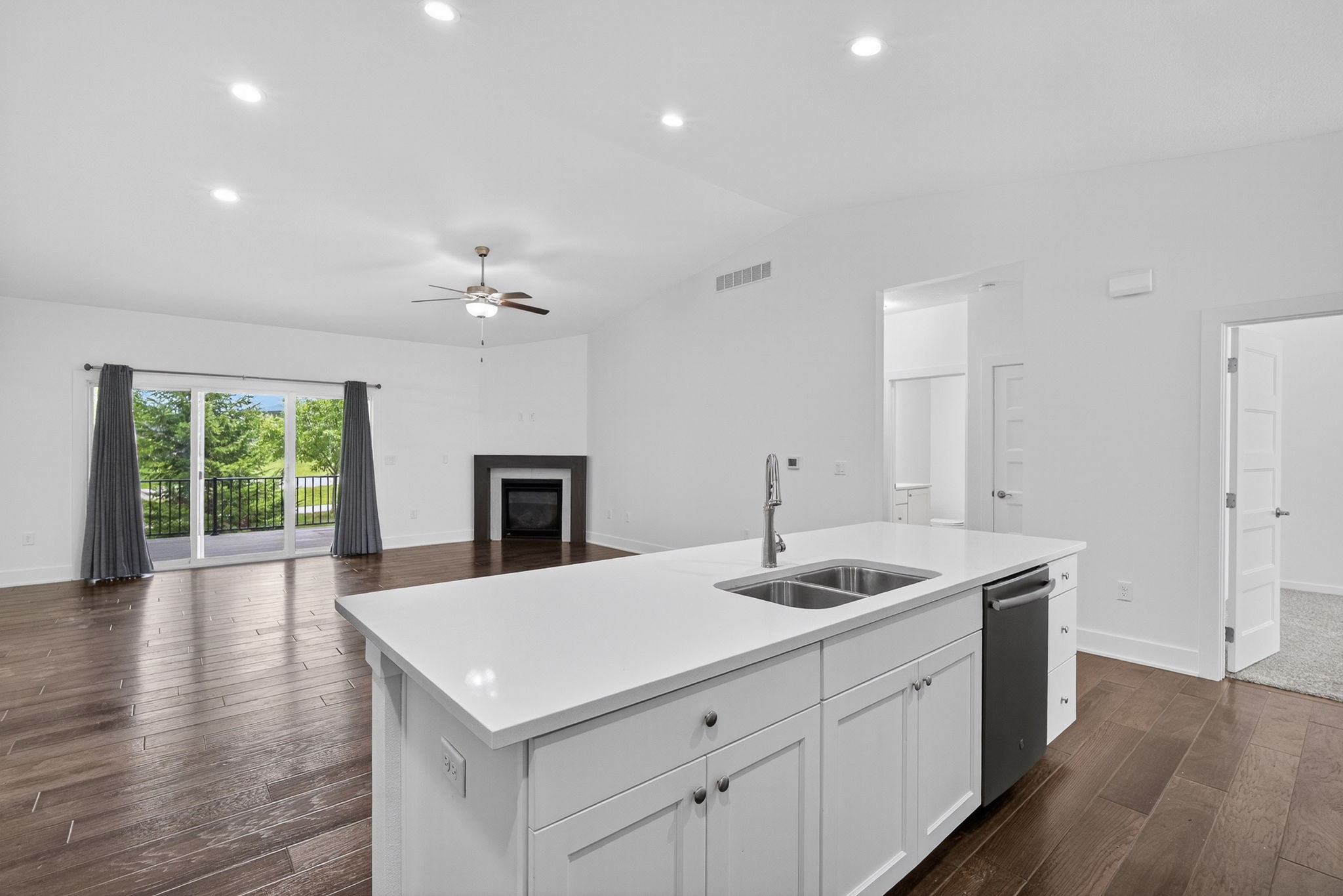9322 Bellflower Lane