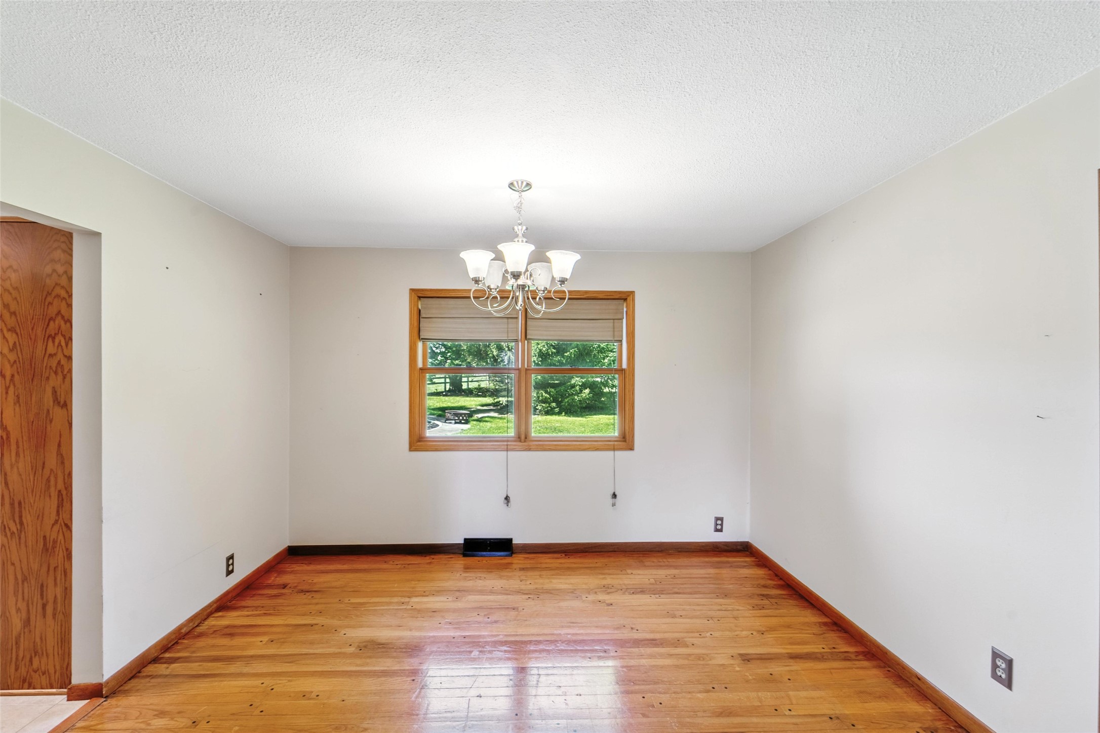 1404 Nile Kinnick Drive S
