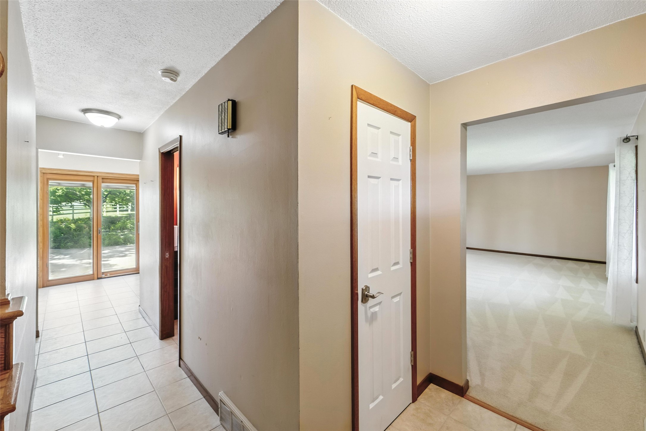 1404 Nile Kinnick Drive S