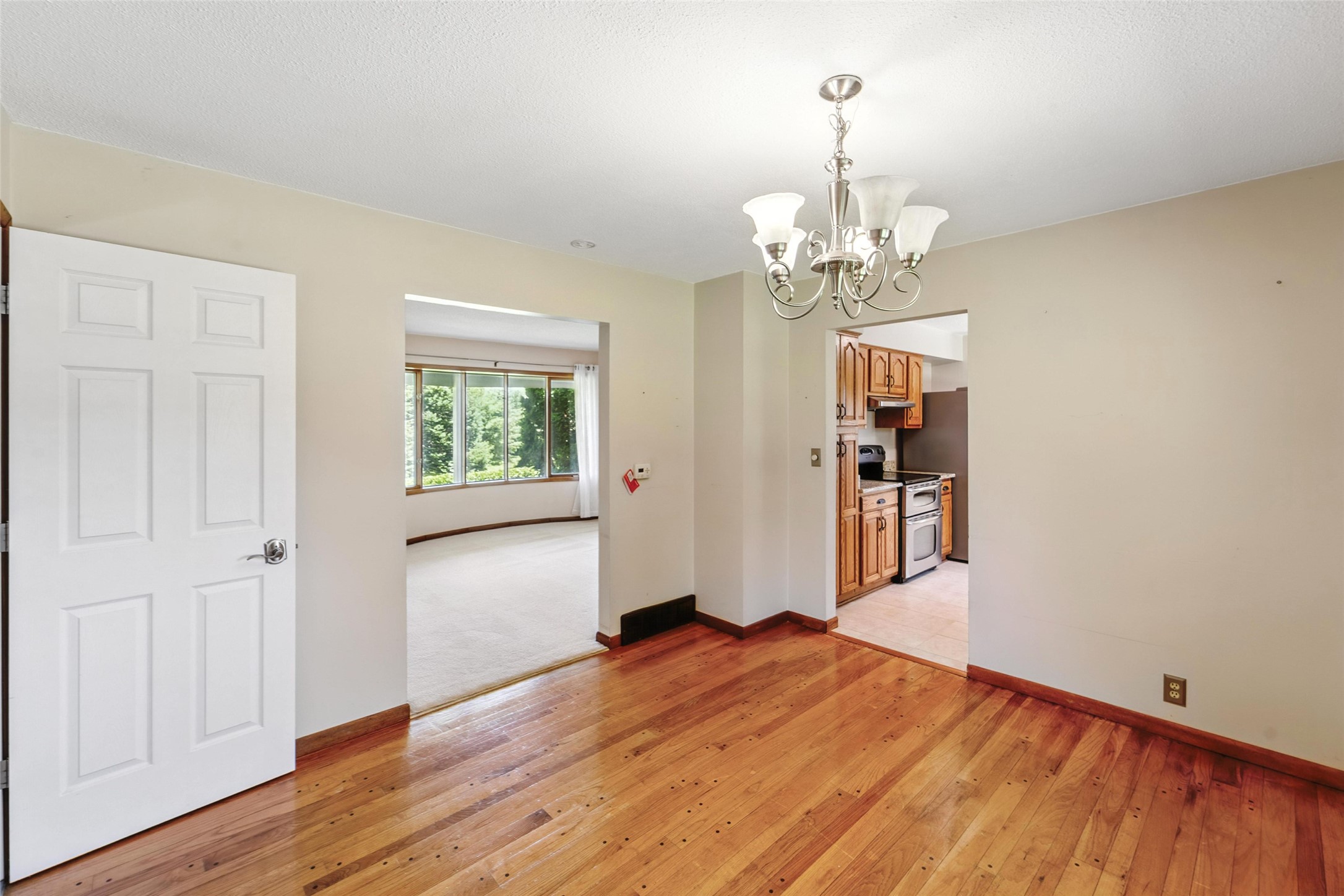 1404 Nile Kinnick Drive S