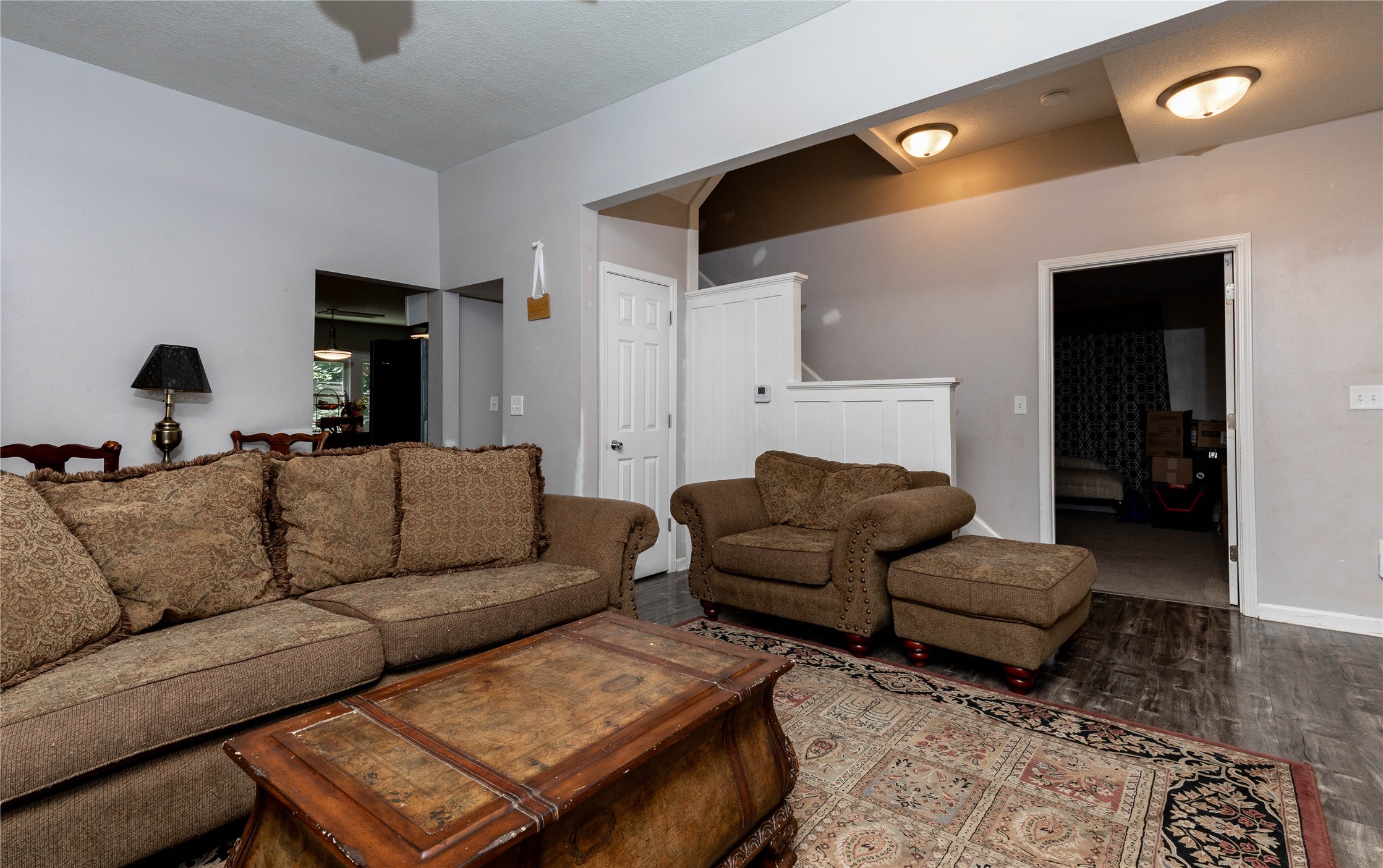 809 W Ashland Avenue